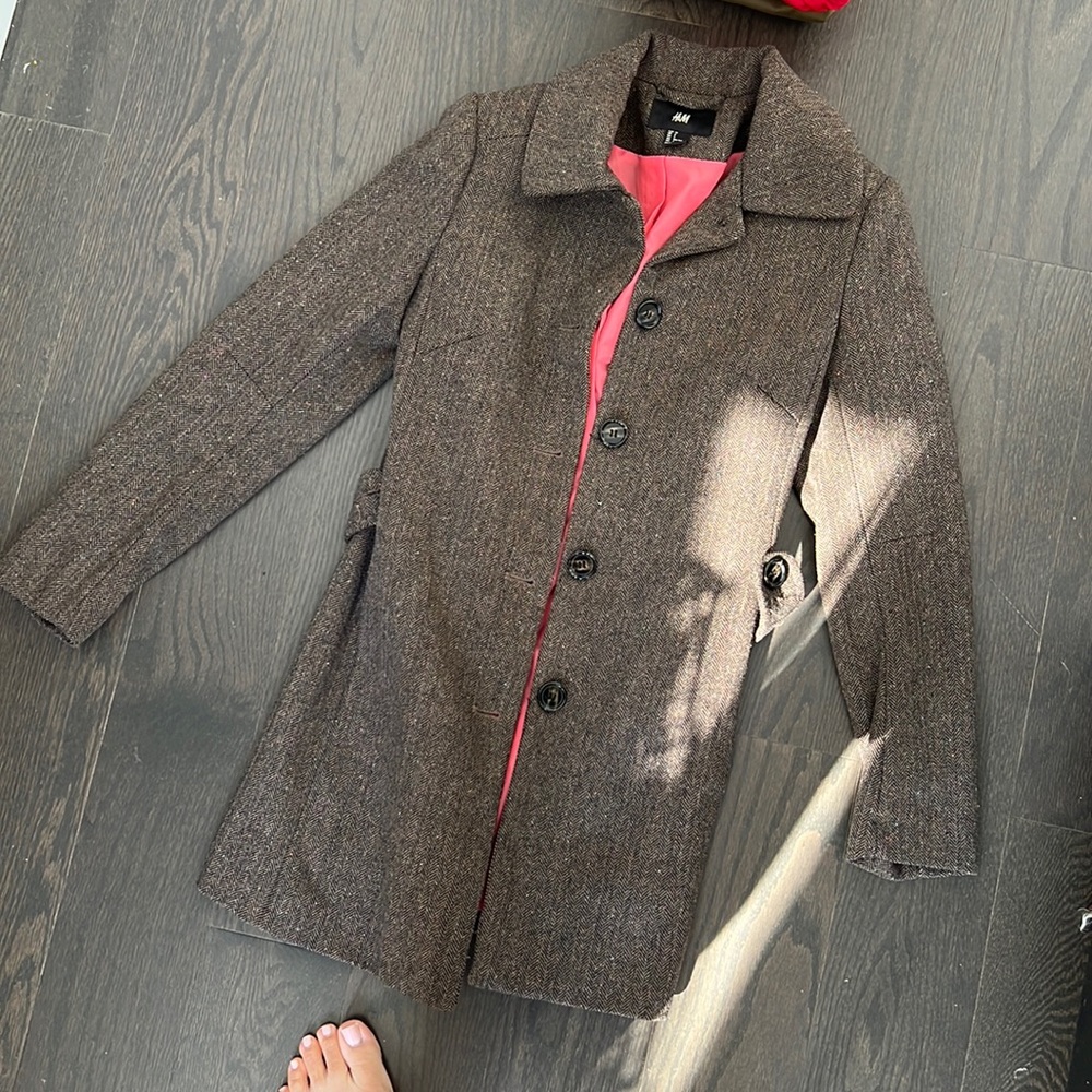Like new H&M peacoat. Size 2. TWEED